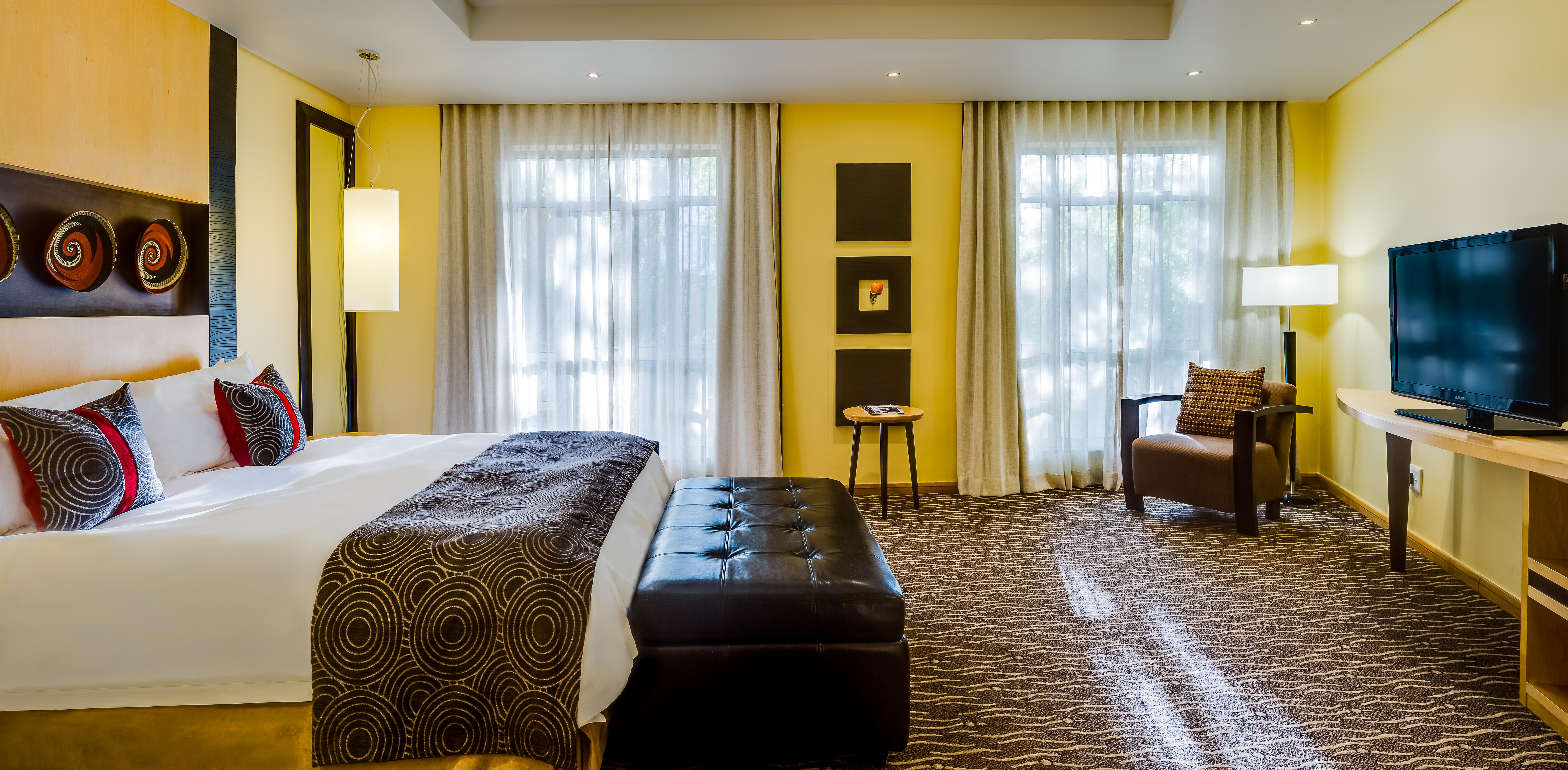 Protea Hotel By Marriott Johannesburg Wanderers Экстерьер фото