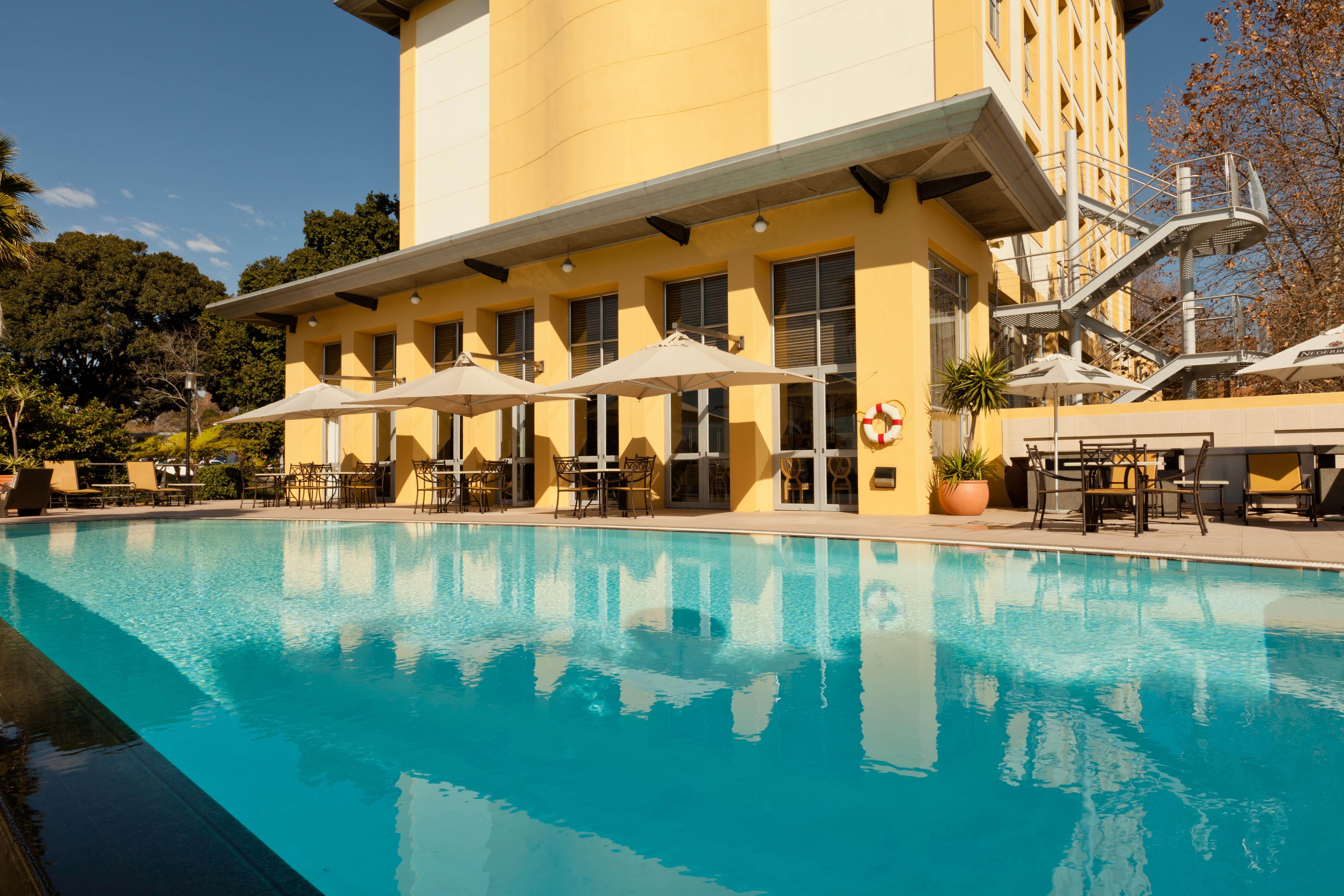 Protea Hotel By Marriott Johannesburg Wanderers Экстерьер фото