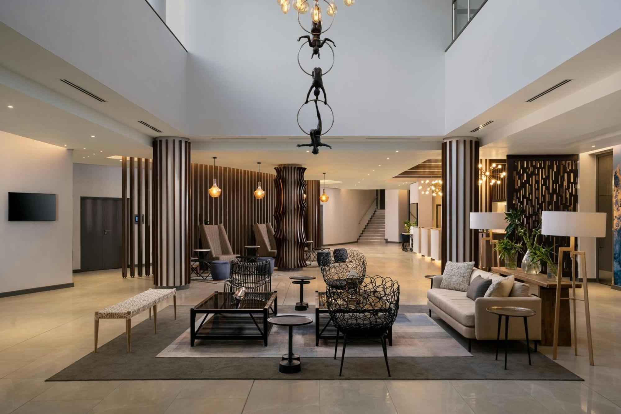 Protea Hotel By Marriott Johannesburg Wanderers Экстерьер фото